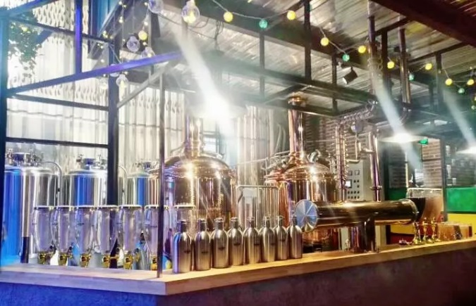 精釀啤酒設(shè)備 精釀啤酒設(shè)備